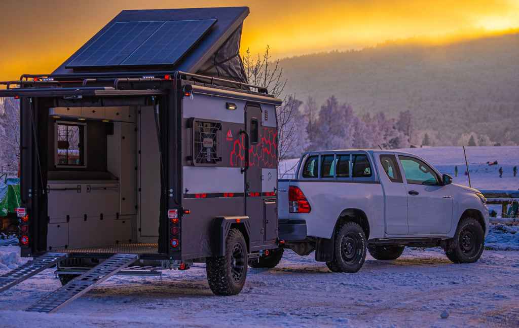 Pick-up truck camper - DECAMP Caravan